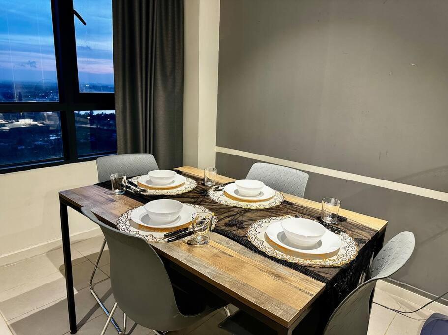 Luxury Stay-Tamarind Suite Cyber Cyberjaya Buitenkant foto